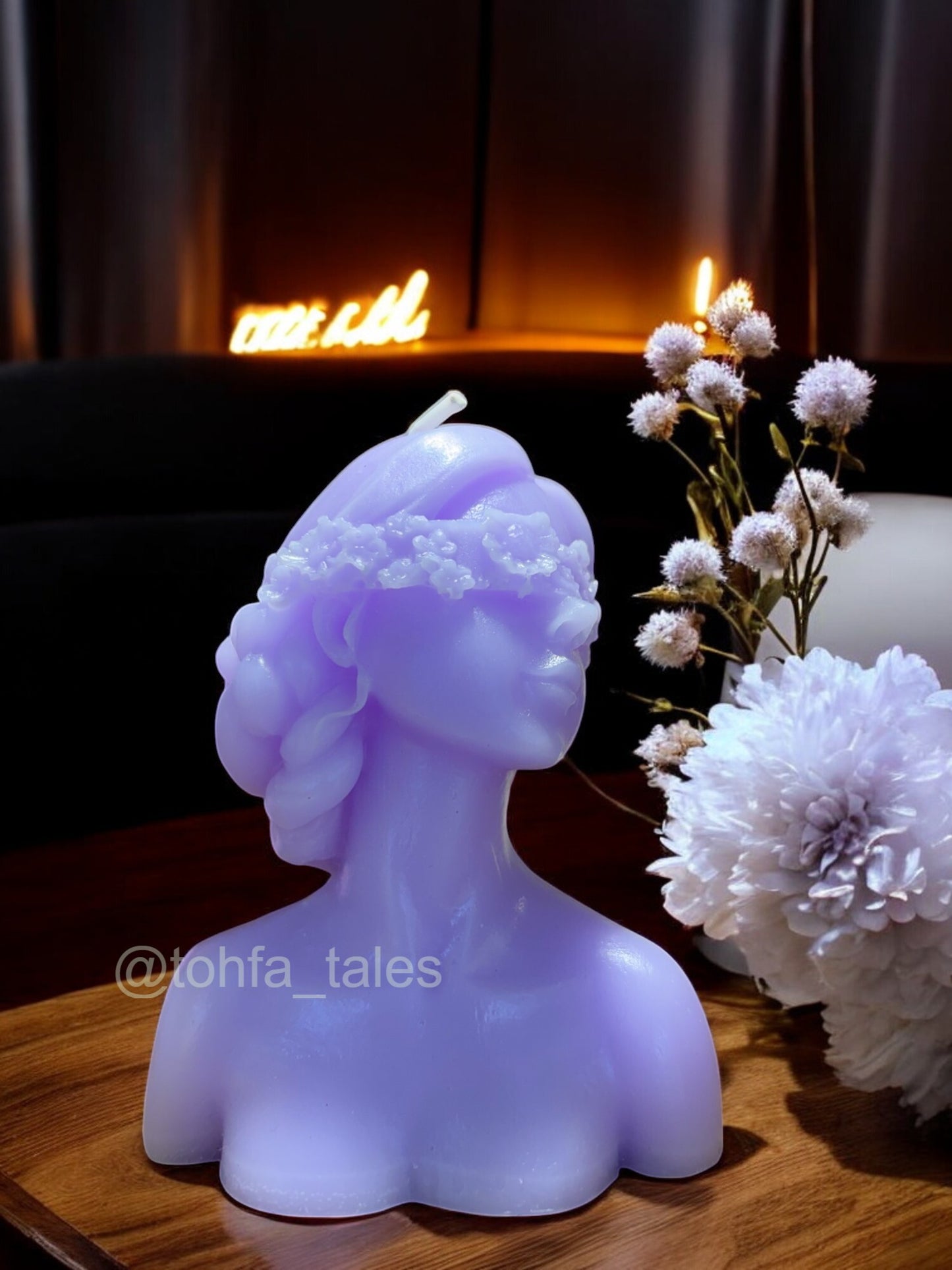 Tohfa Tales Blind Folded Lady Scented Candle – Elegant Aromatherapy for Relaxation